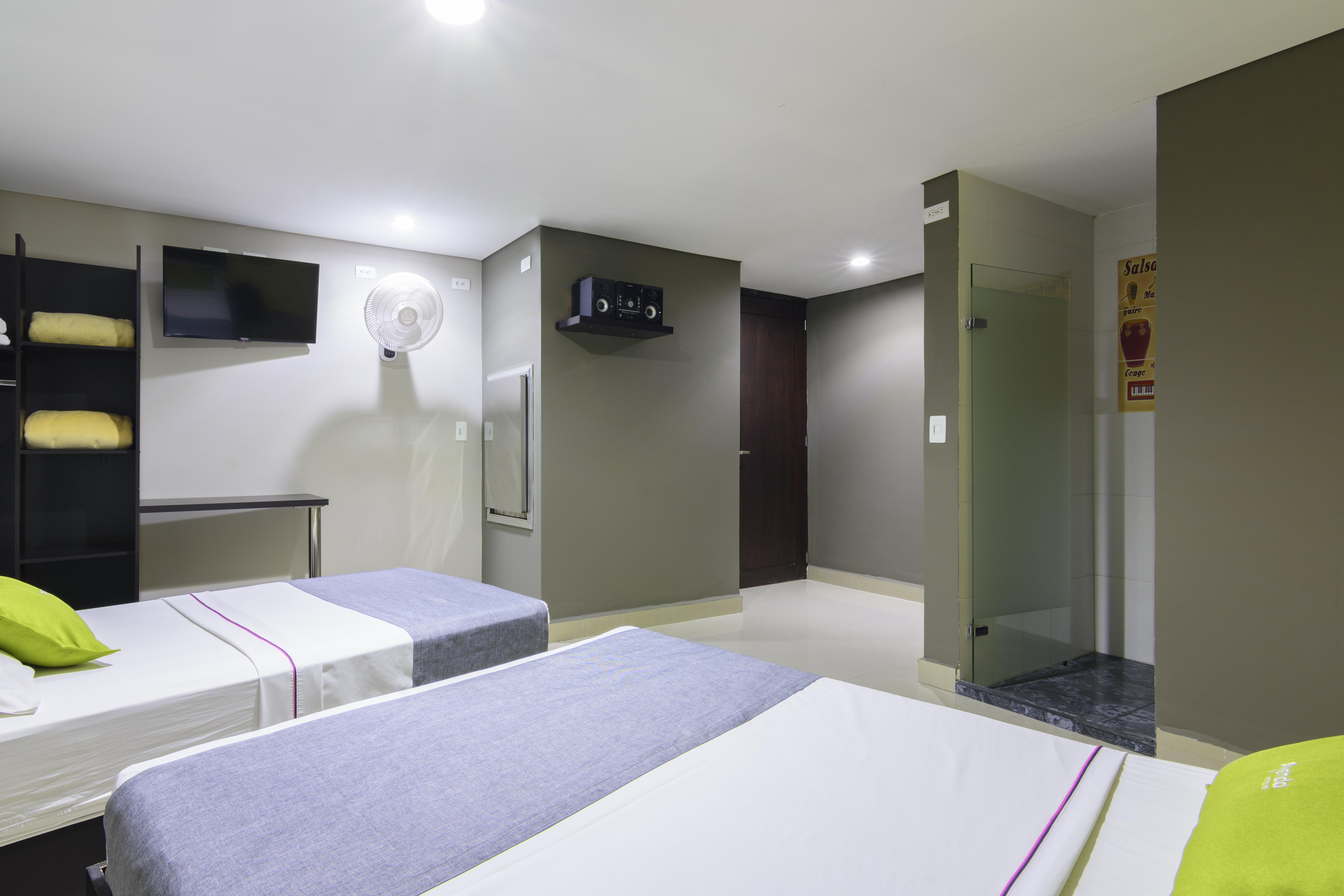 3H Hotel Centro Historico 麦德林 外观 照片