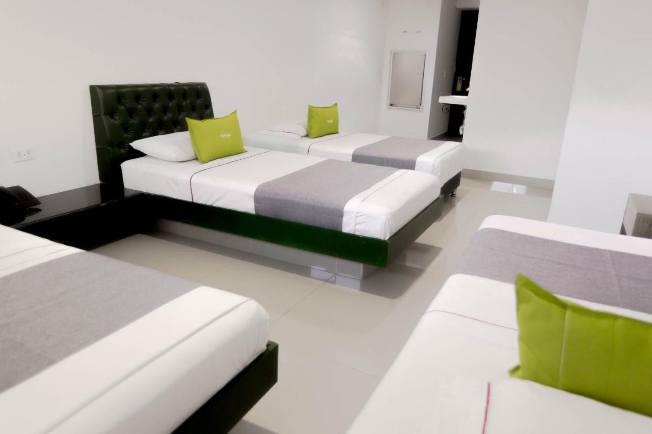 3H Hotel Centro Historico 麦德林 外观 照片